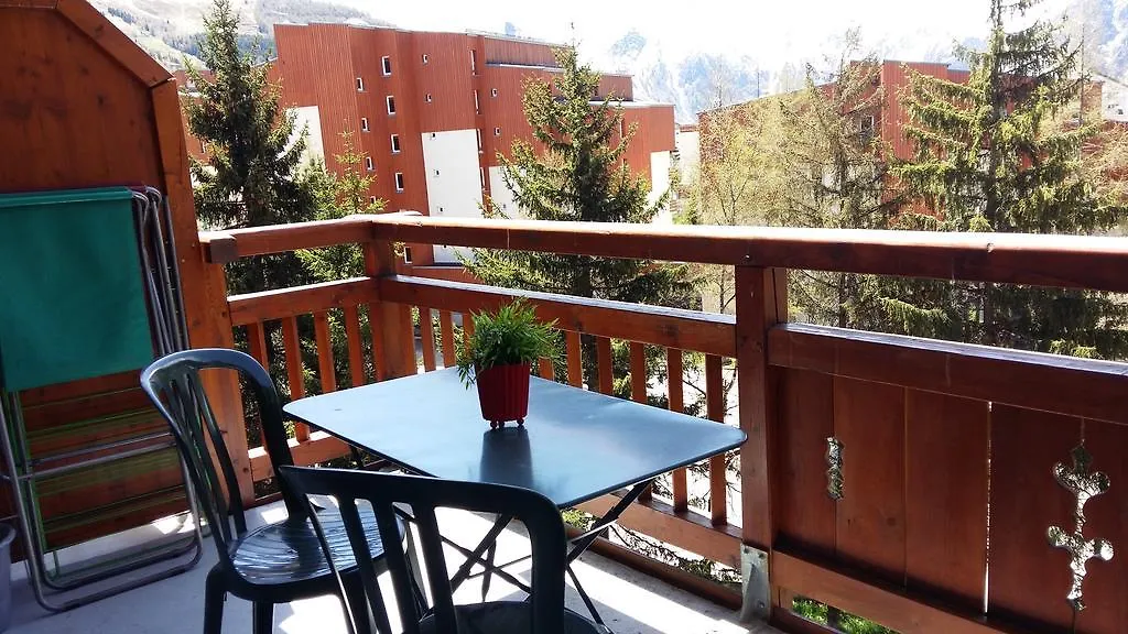 레두잘프 Le Tyrol 아파트