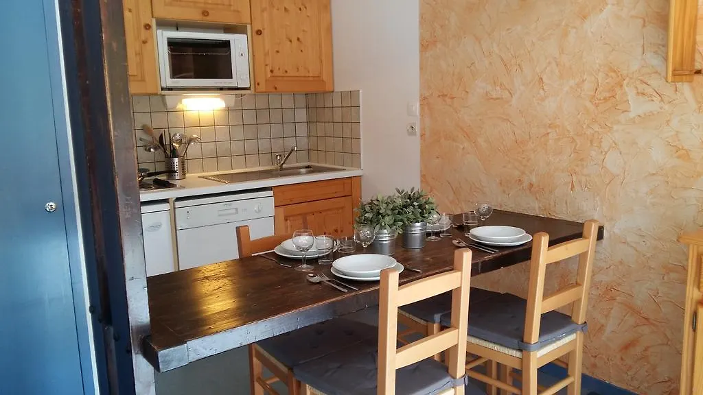 Le Tyrol Apartment Les Deux Alpes 0*,